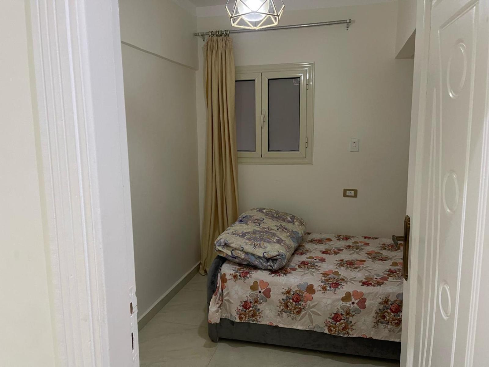 Apartment Maamoura 2 *